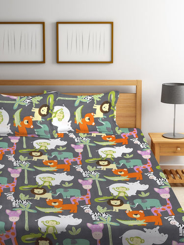 https://cdn.shopify.com/s/files/1/1857/6931/products/227c92d6-8f80-42f6-87d2-da7fd29afc411681204259230Bedsheets2.jpg?v=1703220652